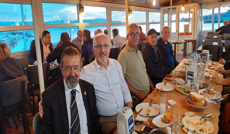 Eski Dostlar balık ziyafetiyle yeni döneme merhaba dedi!