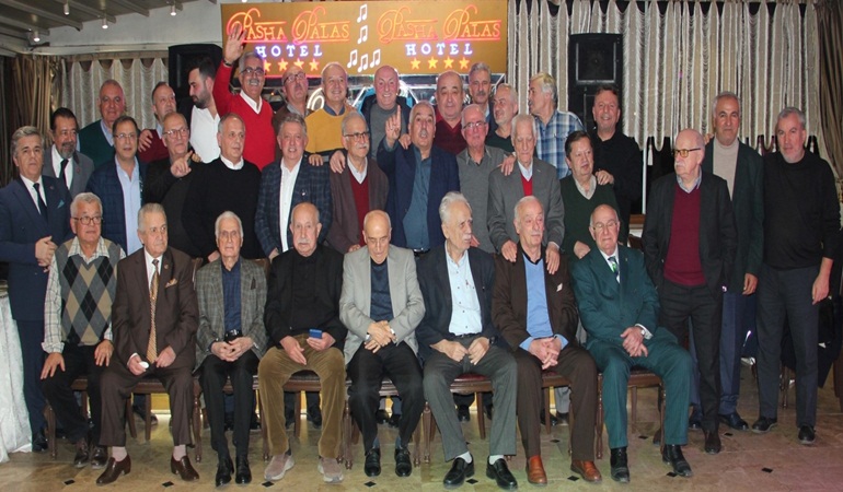 Eski Dostların 382. toplantısı Pasha Palas Hotel’de gerçekleştirildi