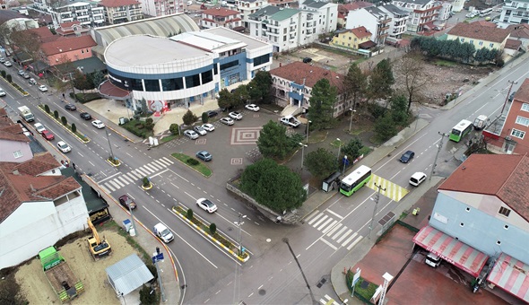 Eski Kaymakamlık binası yerine semt meydanı yapılacak