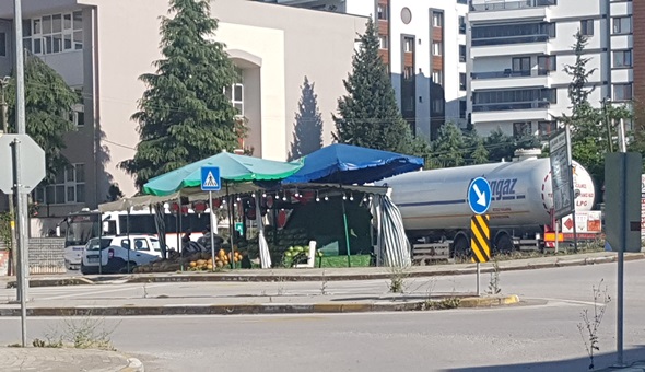 Esnafın moloz ve haksız rekabet isyanı