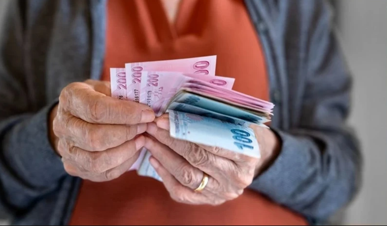 Esnafın vergi ve SGK borcu engeli kaldırıldı