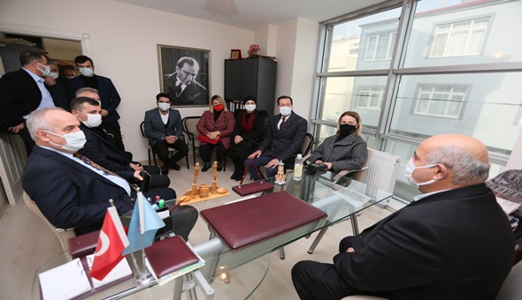 Esnaflarımızın yanındayız