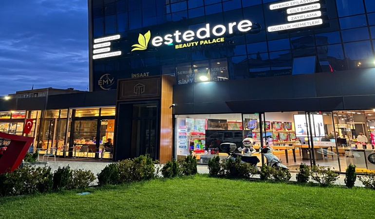 Estedore Beauty Palace Darıca’dan kadınlara cilt bakım hediyesi
