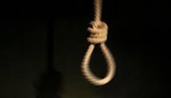 Evde kimse yokken canına kıydı