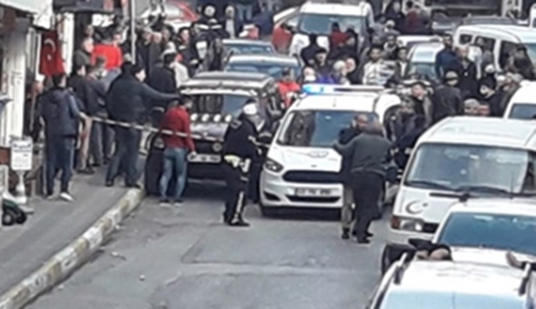 Evine icra geldi, kefil olduğu esnafın dükkanını bastı