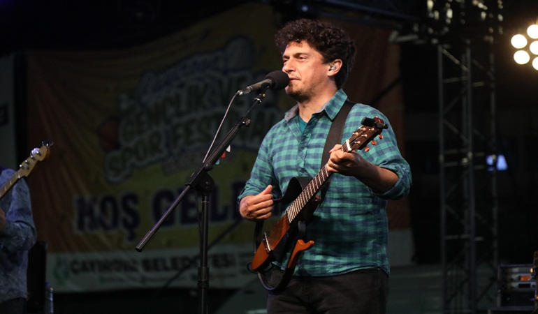 Festivale Pinhani konseri ile muhteşem final