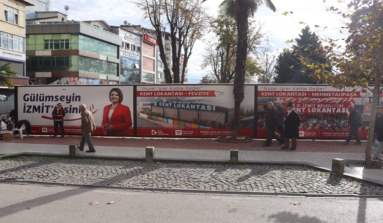 Fevziye Cami Park alanı yenileniyor
