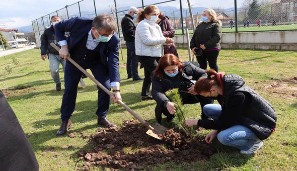 Fidanlar Tugay Adak için dikildi