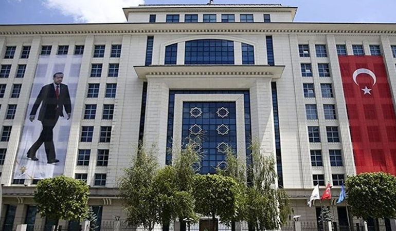 Fon vurgunu bir partinin oyunu düşürdü mü?