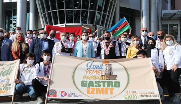 Gastro-İzmit ile lezzet buluşması İzmit’te başladı
