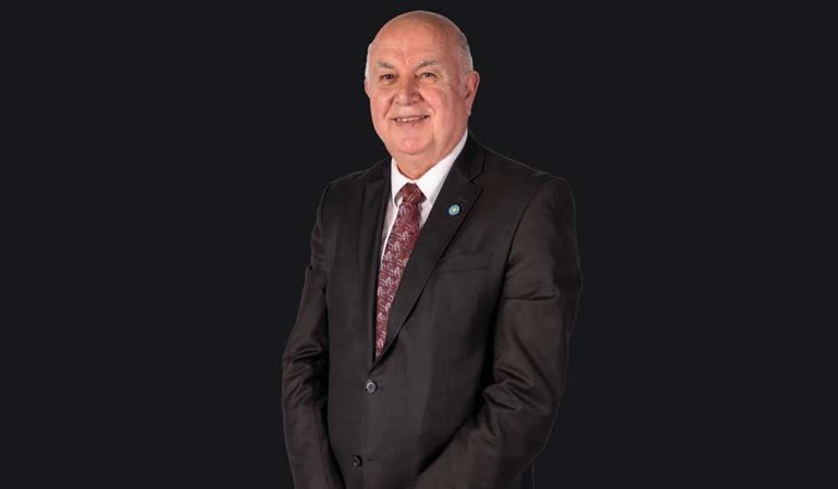 Gazeteci Yazar Yüksel Ercan okuyucularını Kocaeli Kitap Fuarı’na davet etti