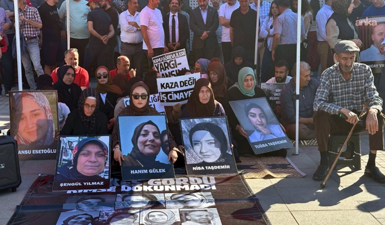 Gebze’de Adalet Nöbeti: Çocuklarımızın kömürünü verdiler