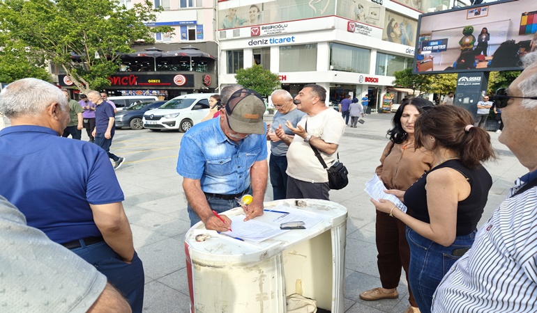 Gebze’de Emek Partisi'nden imza kampanyası