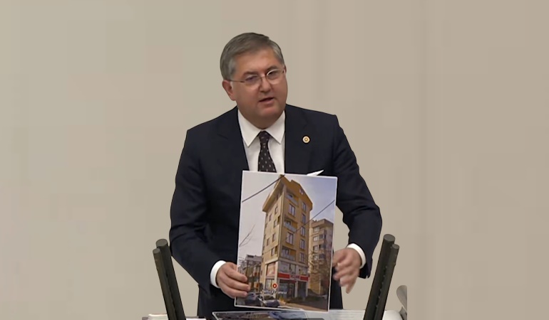 Gebze’de metro tüneli yanındaki bina neden çöktü?