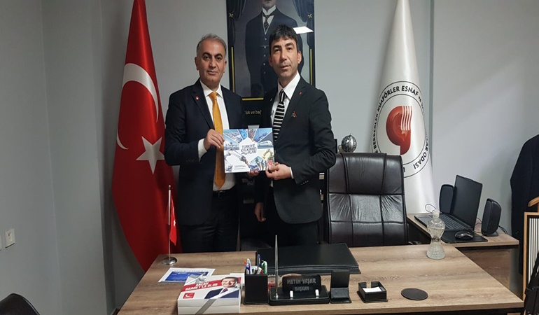 Gebze’de Saadet Partisi’nden Oda Başkanı Yaşar’a hayırlı olsun ziyareti