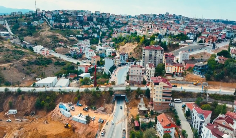 Gebze’deki bu köprülü kavşak trafiği akıcı hale getirecek!