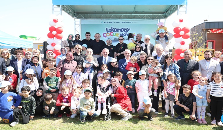 Gebze Lokomotif Çocuk Köyü kapılarını bayram havasında açtı