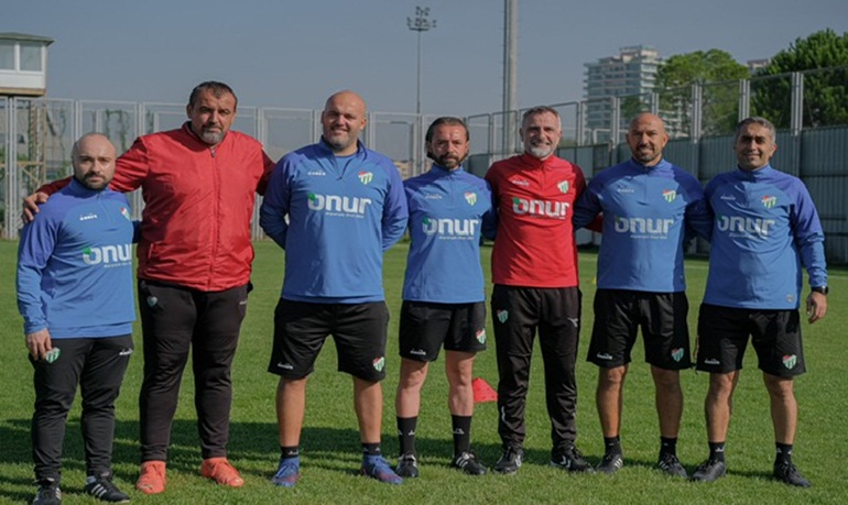 Gebze’nin başarılı antrenörü Yılmaz Bursaspor’la anlaştı