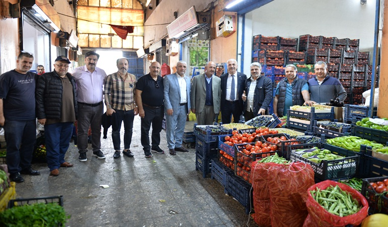 Gebze Ticaret Odası Başkanı Aslantaş’tan hal ziyareti