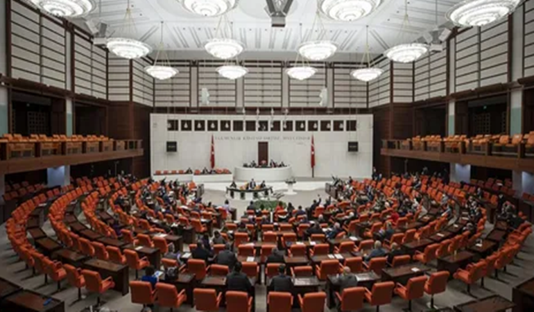 Gece yarısı borçlanma yetkisi istediler