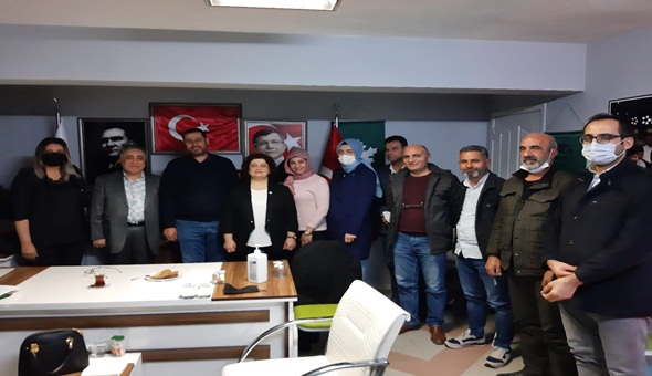 Gelecek Derince Cengiz’i ağırladı