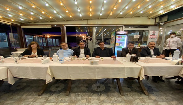 Gelecek Körfez kolları sıvadı