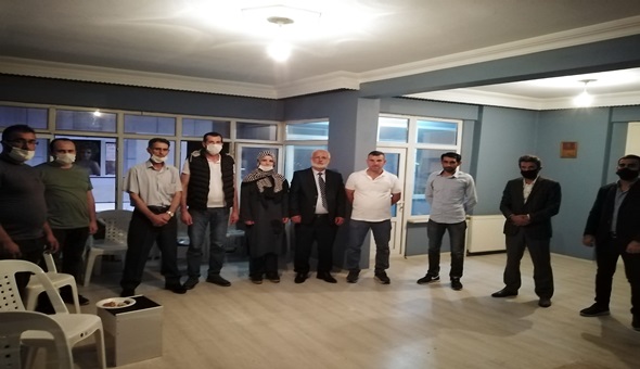 Gelecek Partisi Gölcük parti binasına kavuştu