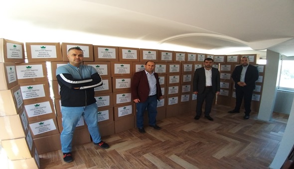Gelecek Partisi Kocaeli’den gıda ve maske yardımı