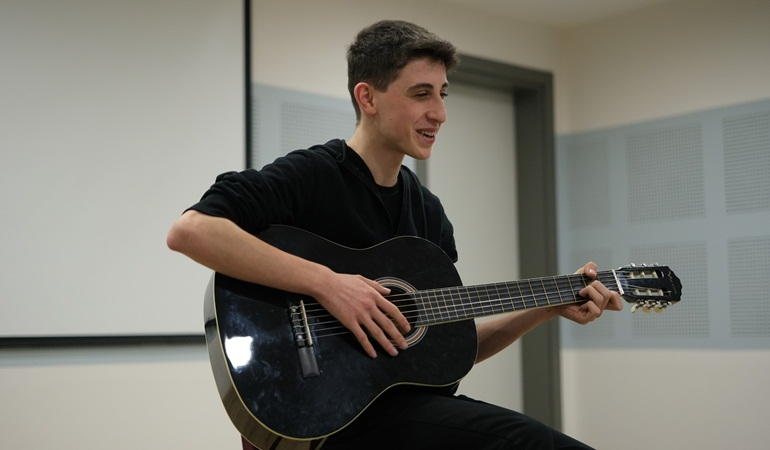 Genç müzisyenler tanıtım konserine hazır