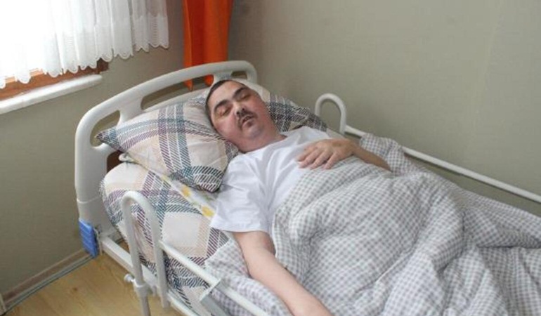 Genç yaşta beyin tümöründen öldü