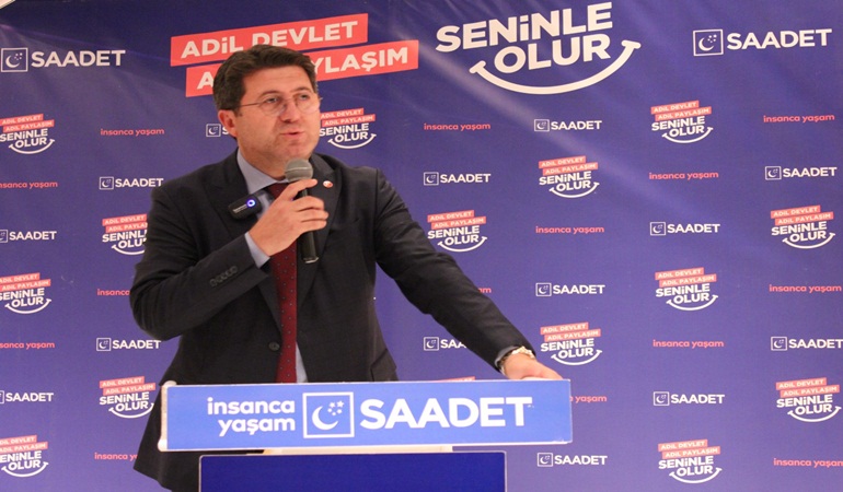 Gençler ahlaki ve ekonomik sebeplerle camileri boşaltıyorlar