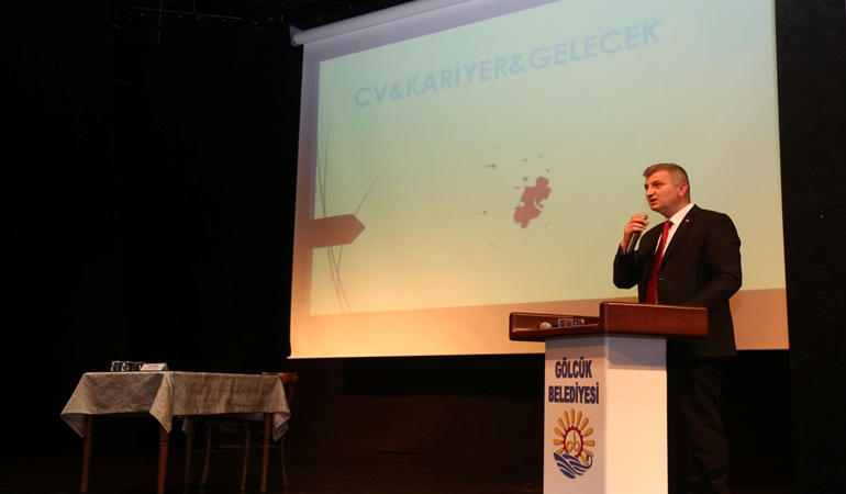 Gençler kariyer planlarının temelini Gölcük Belediyesi eğitimi ile attı