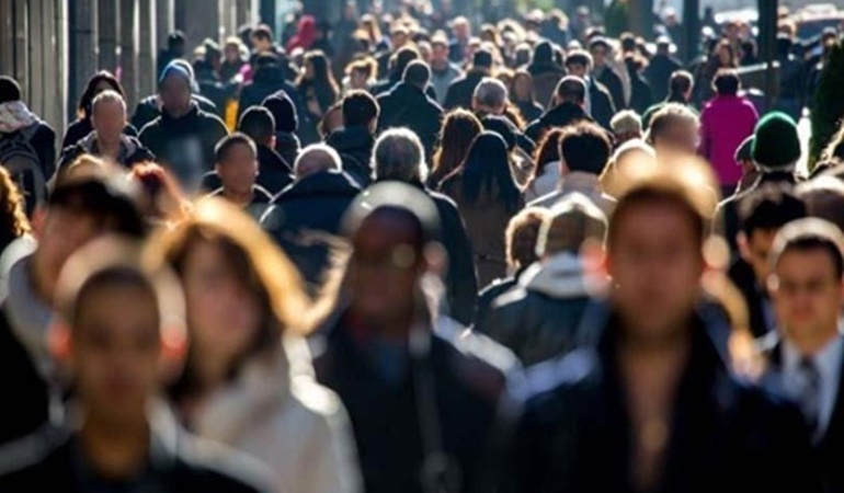 Gençlerin kaygılı olduğu ankete de yansıdı