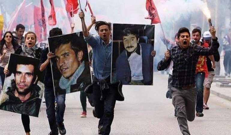 Gençlik geçim derdiyle boğuşuyor, ulaşım zammı geri alınsın