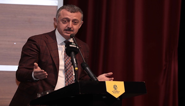 Genel Başkanı ciddiyete davet ediyorum