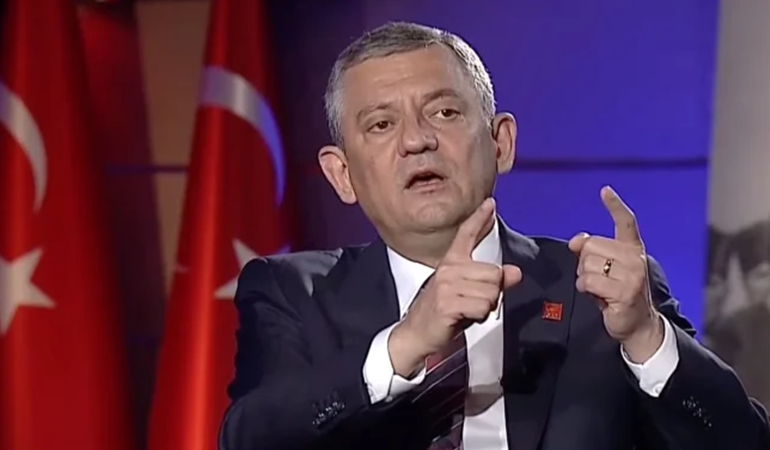 Gerçek demokratlık milletin dediğine saygı duymaktır