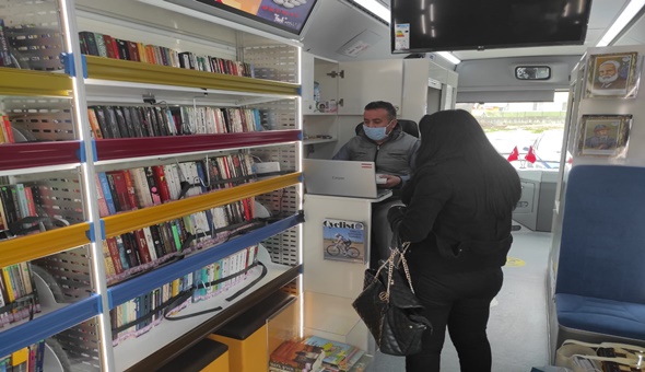 Gezici Kütüphane yeniden Başiskele’de