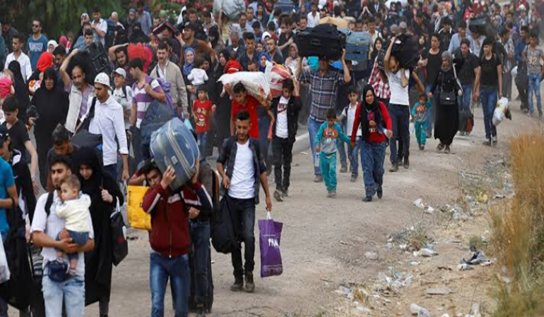 Göç idaresi sığınmacılar için kesenin ağzını açtı