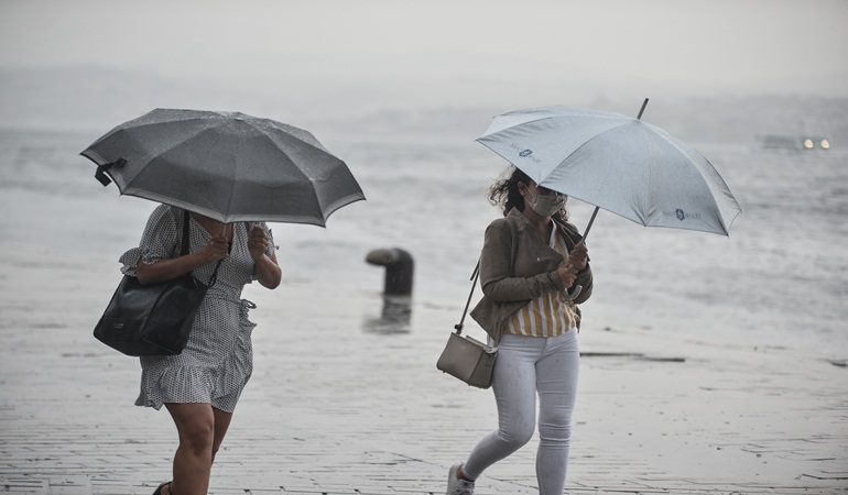 Gök gürültülü sağanak yağışlara dikkat!