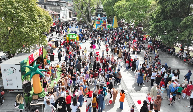 Gölcük Anıtpark’ta büyük coşku