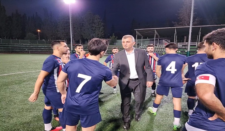 Gölcük Belediyesi Başkanlık Kupası Metin Doruklu Turnuvası başladı 