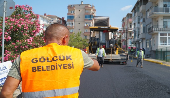 Gölcük Belediyesi ekipleri gece gündüz 