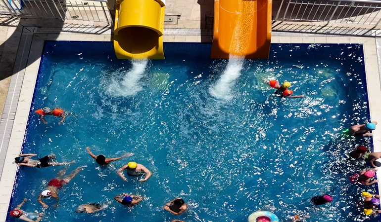 Gölcük Değirmendere’de Aquapark sizi bekliyor!