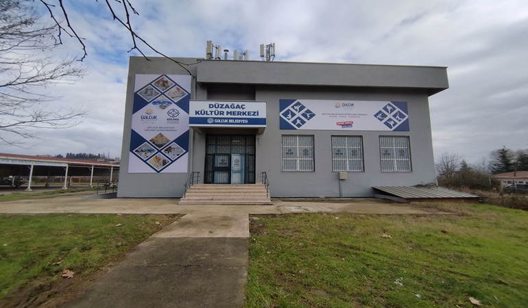 Gölcük Düzağaç Kültür Merkezi kurs kayıtları başladı 