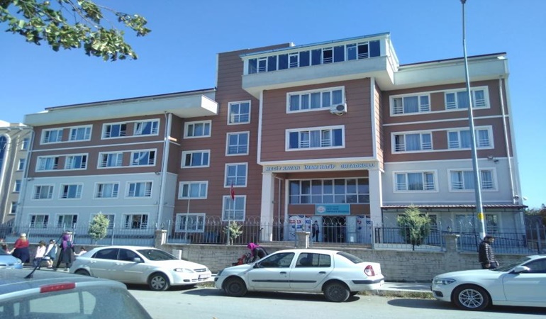 Gölcük Mecit Kavan İmam Hatip Ortaokulu seçme sınavı başvuruları başladı