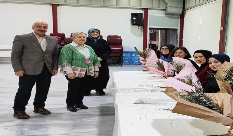 Gölcük renkli bir etkinliğe ev sahipliği yaptı