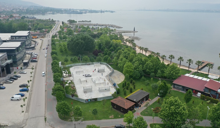 Gölcük sahiline skate park 