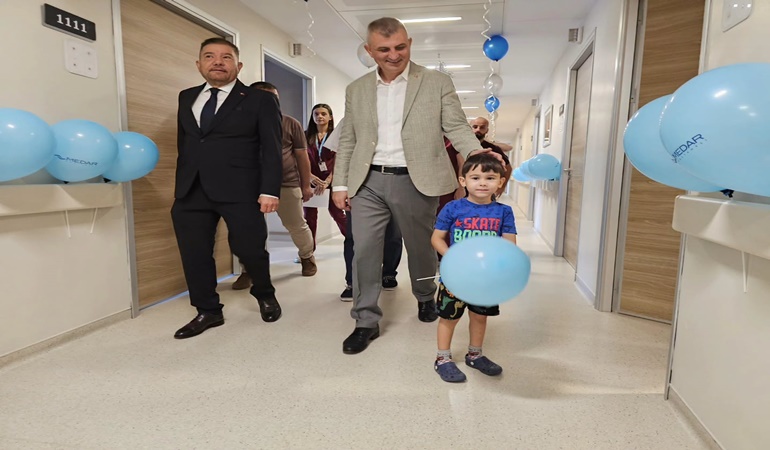 Gölcük’te 104 çocuk sünnet oldu!