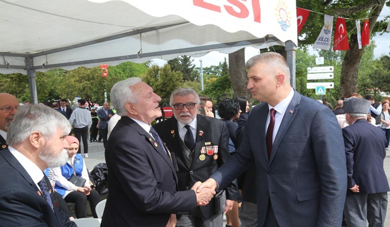 Gölcük’te 19 Mayıs törenle kutlandı