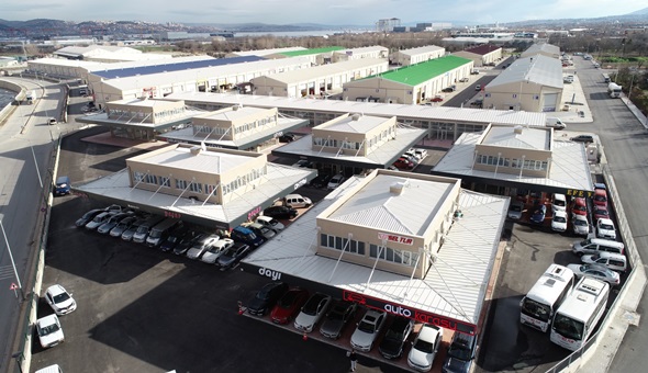 Gölcük'te 47 dükkan satışa çıkıyor